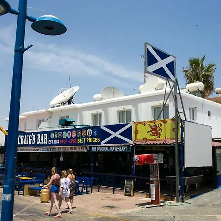 Szálloda Flora Maria 3*